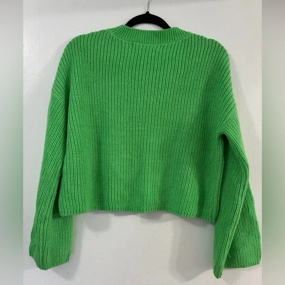 Vero Moda Green Ribbed Cropped Sweater - Picture 2 of 5